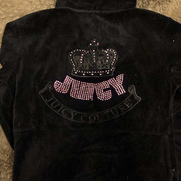 VINTAGE juicy couture Velour Tracksuit with Embellishments - Picture 3 of 3